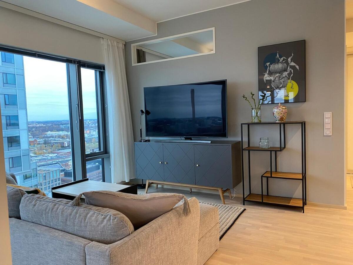 Spacious Corner With Sea View Apartment Helsinki